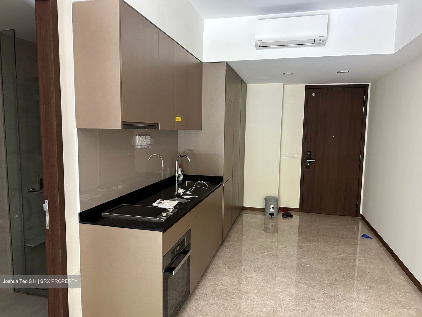 Royalgreen (D10), Condominium #617960111